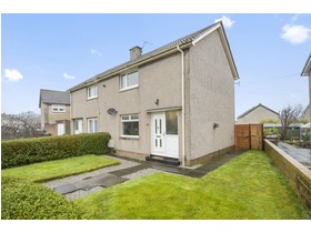 17 Forth View Crescent, Currie, EH14 5QY