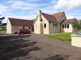 Inver Park House Houstry Road, Dunbeath, KW6 6EH