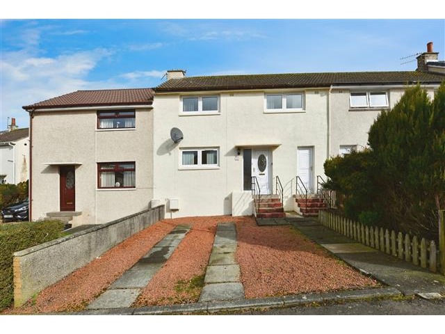 3 bedroom terraced house for sale Lugar