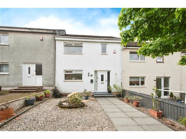 2 bedroom terraced house for sale Newton Mearns
