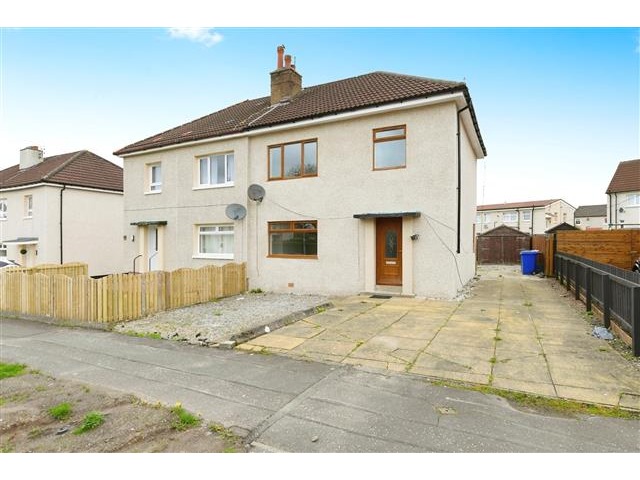 3 bedroom end-terraced house for sale Riccarton