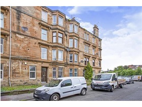 33 Holmhead Place, Cathcart, G44 4HE