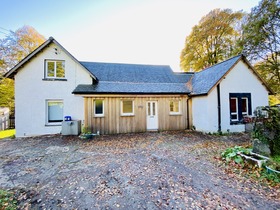 Inveryne Cottage, Bishopton Road, Lochgilphead, PA31 8PY