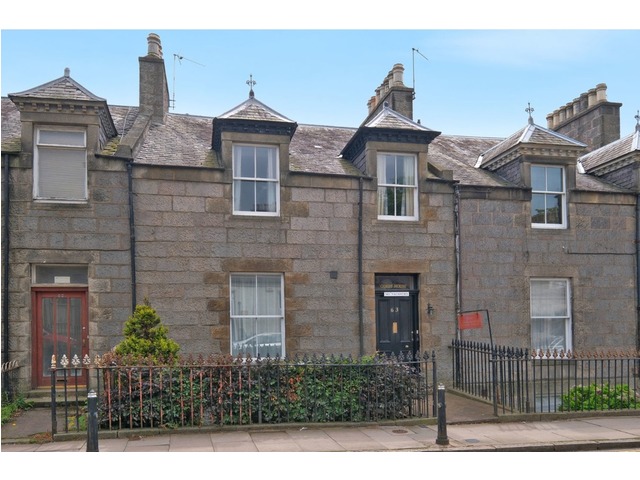 8 bedroom townhouse  for sale Aberdeen