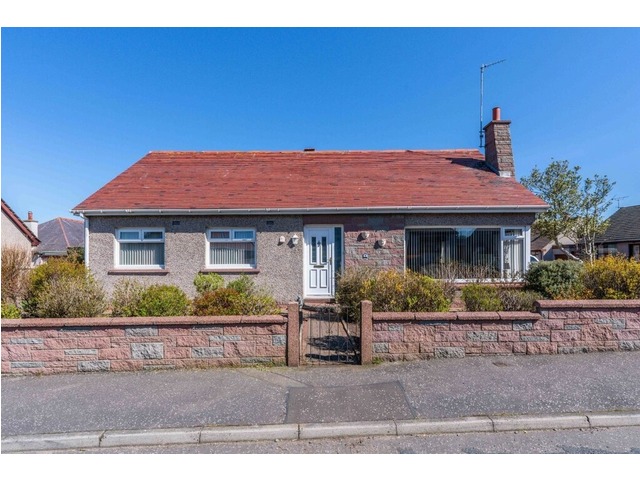 3 bedroom bungalow  for sale Nether Kinmundy