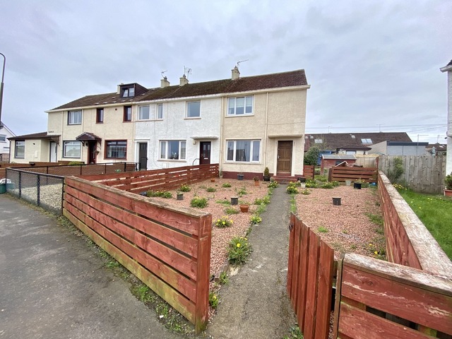 2 bedroom end-terraced house for sale Pitcox