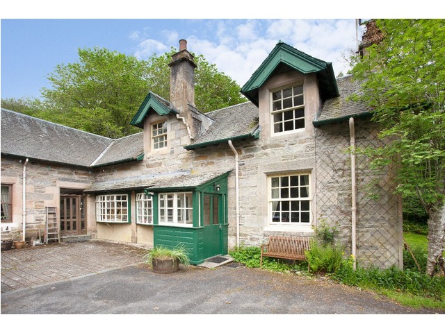 3 Bedroom House For Sale Dirgarve Cottage 1 Aberfeldy Perth And