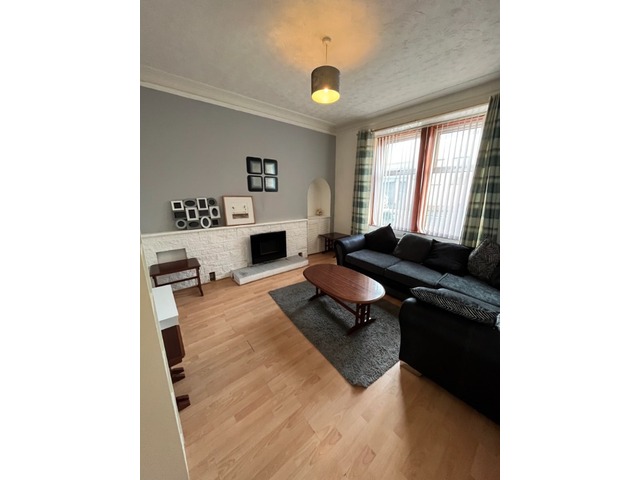 1 bedroom furnished flat to rent Carriagehill