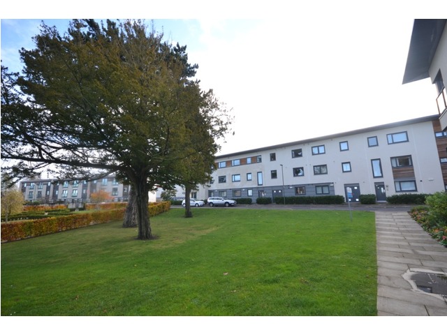 1 bedroom unfurnished flat to rent Corstorphine