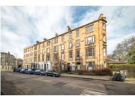 60/2 Henderson Row, New Town, EH3 5BJ