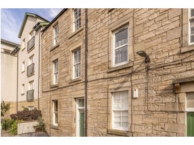 2/3 Munro Place, Canonmills, EH3 5LJ