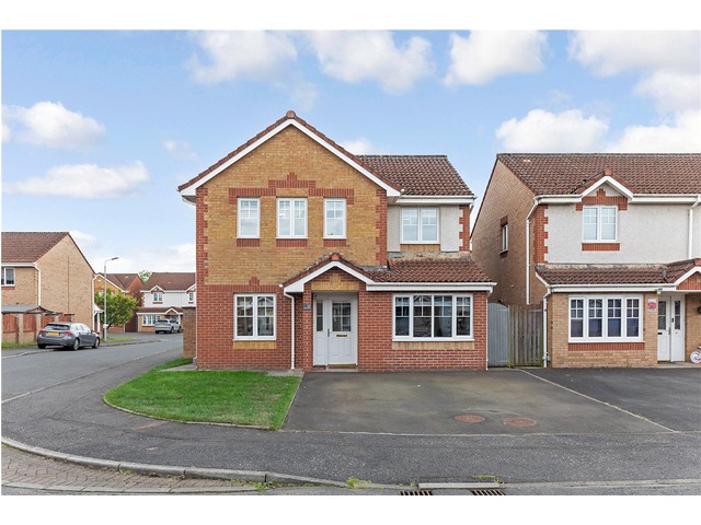4 bedroom detached house for sale Greenhall