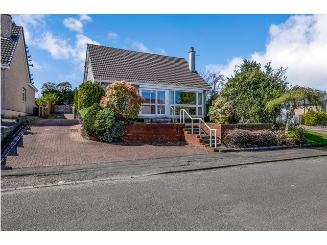 3 bedroom detached house for sale Swinhill