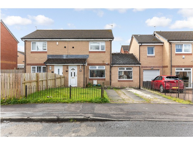 3 bedroom semi-detached  for sale Priesthill