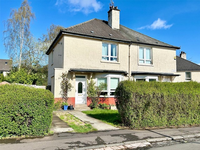 3 bedroom semi-detached  for sale High Knightswood
