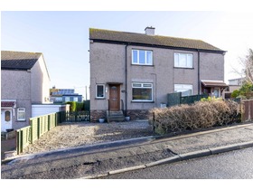 3 Pentland Place, Currie, EH14 5QF