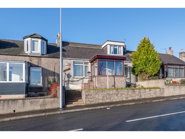 2 bedroom terraced house for sale Leven Links