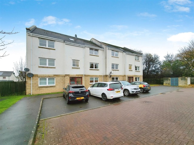 2 bedroom unfurnished flat to rent Markinch