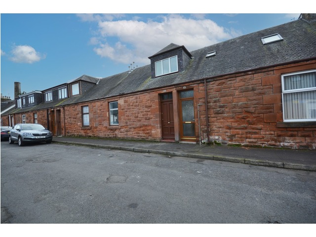 3 bedroom terraced house for sale Newmilns