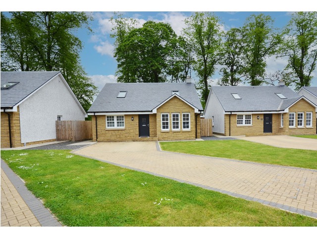 3 bedroom detached house for sale Cronberry