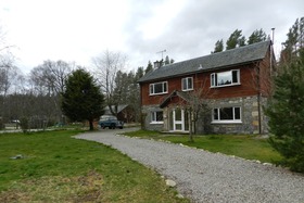 Keepers Cottage, Dalnavert, Feshiebridge, PH21 1NQ