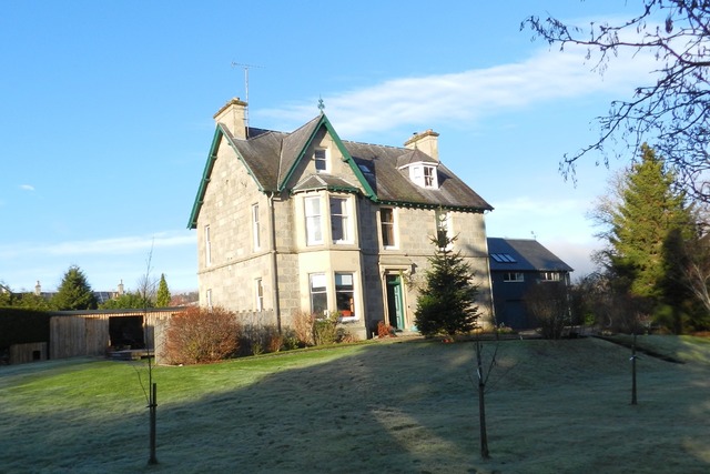 5 bedroom detached house for sale Grantown-on-Spey