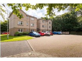 Braemar Court, Glenrothes, KY6 2QY