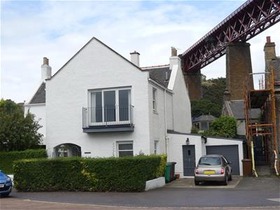 Hampton Cottage, Battery Road North Queensferry, Inverkeithing, KY11 1JZ