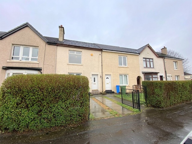 2 bedroom terraced house for sale High Knightswood