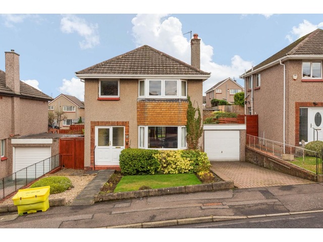3 bedroom detached house for sale Currie