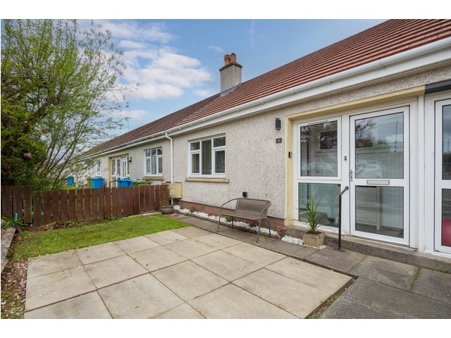 1 bedroom bungalow  for sale Newton Mearns