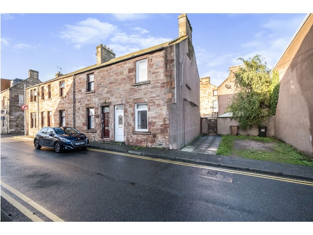 1 bedroom end-terraced house for sale