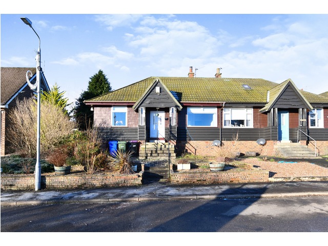 2 bedroom bungalow  for sale Crosshill