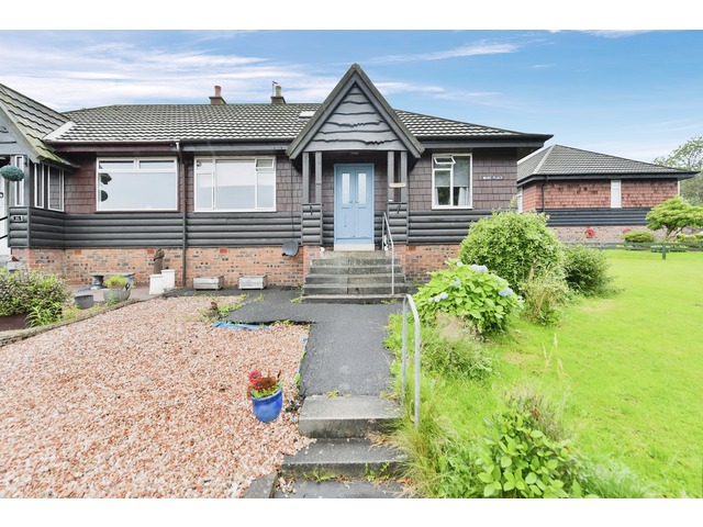 2 bedroom bungalow  for sale Crosshill