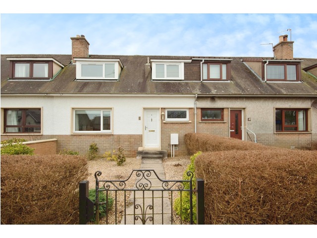 3 bedroom terraced house for sale South Quilquox