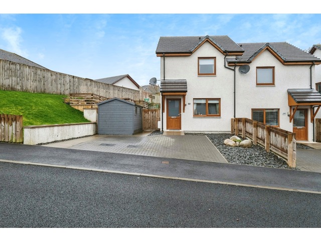 2 bedroom semi-detached  for sale Newmore