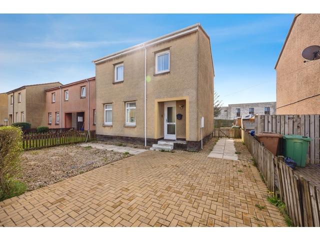 3 bedroom terraced house for sale Blaeberryhill
