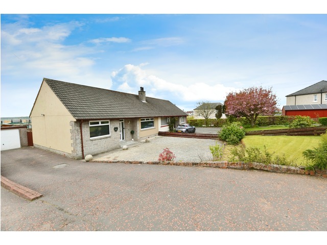 2 bedroom bungalow  for sale Mauchline