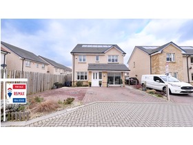 Hare Moss View, Whitburn, EH47 0BF