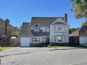 Beauly Avenue, Strathaven, ML10 6FE
