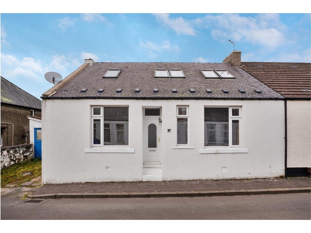 4 bedroom end-terraced house for sale Cairneyhill