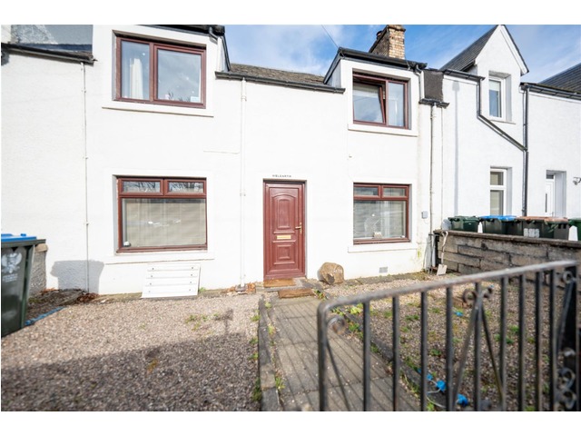 3 bedroom terraced house for sale Huntingtower Haugh
