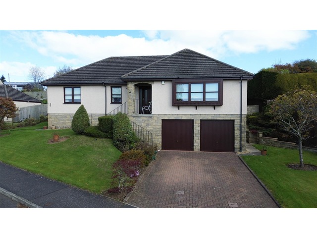 3 bedroom detached house for sale Denhead of Gray