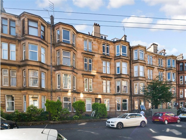 4 bedroom flat  for sale Haghill