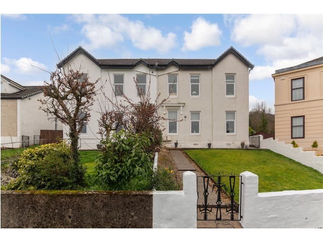 3 bedroom flat  for sale Parkhill
