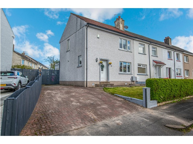 2 bedroom end-terraced house for sale Carriagehill