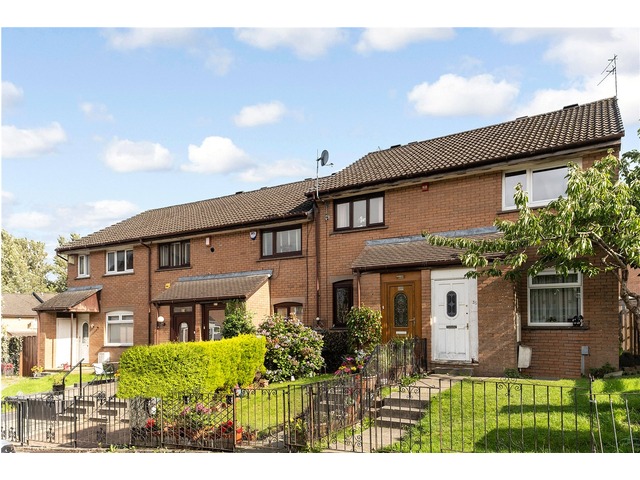2 bedroom terraced house for sale Crosshill