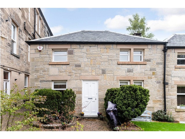 2 bedroom mews  for sale Maryhill