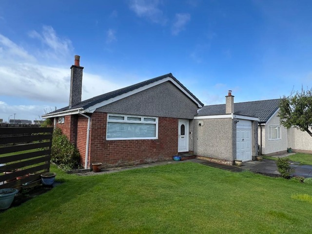 3 bedroom bungalow  for sale Chryston