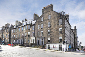 64/3 Frederick Street , New Town, EH2 1LN